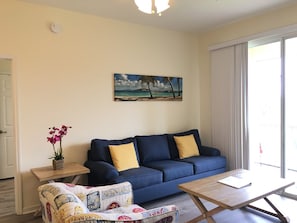 Condo, 3 Bedrooms | Living area - 8105 Coconut Palm Way #305 (Kissimmee)