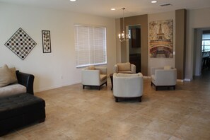 Casa, 6 camere da letto | Salottino della hall