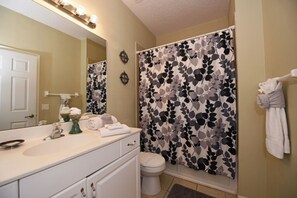 Condo, 3 Bedrooms | Bathroom