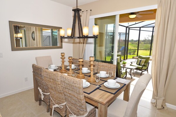 Casa, 6 habitaciones | Servicio a la habitación