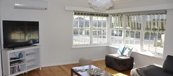 Witton Bluff Cottage