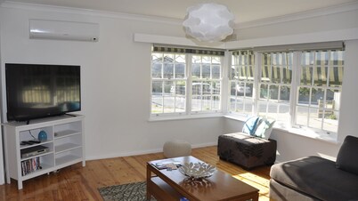 Witton Bluff Cottage