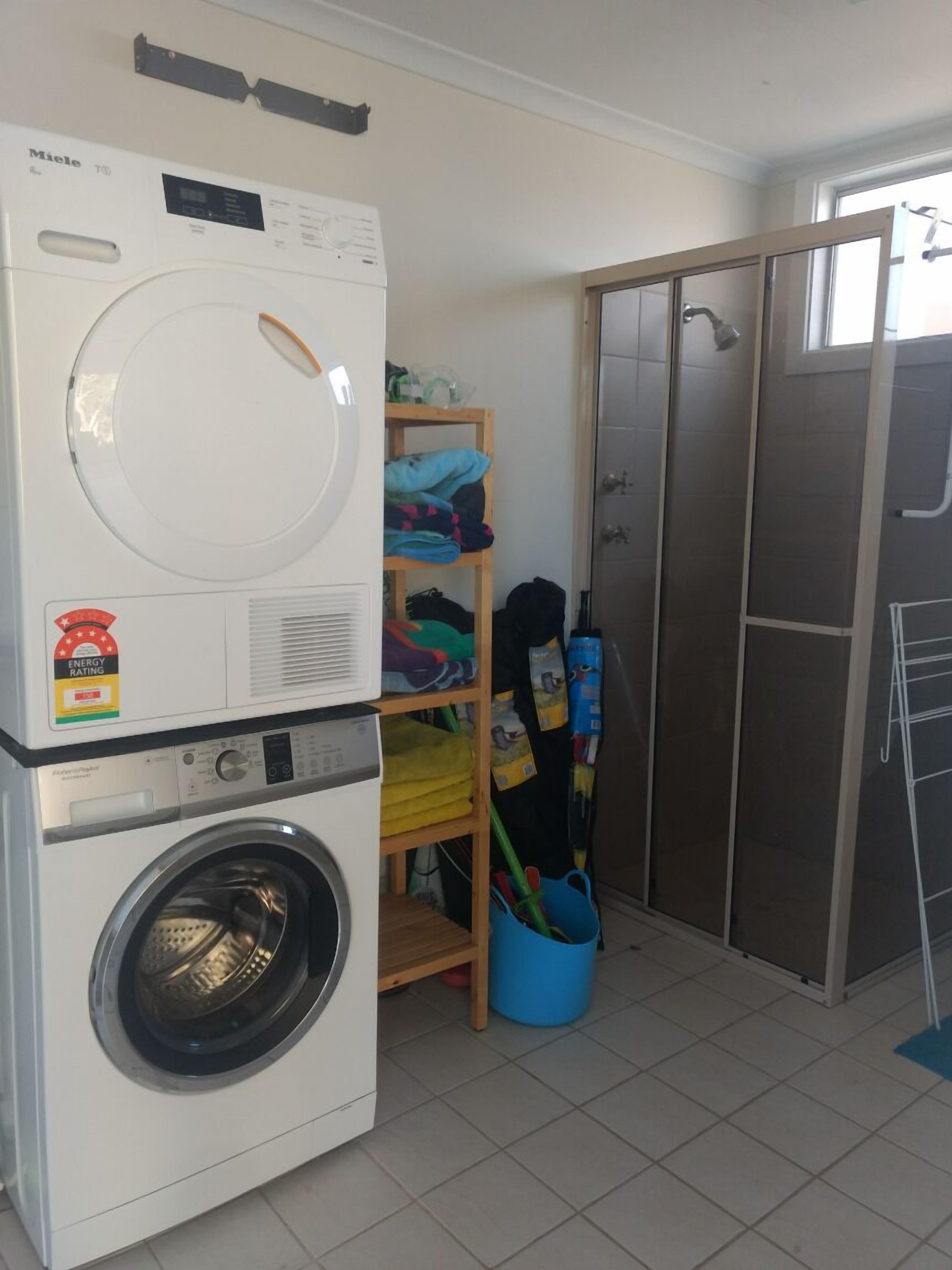 Witton Bluff Cottage — image 3