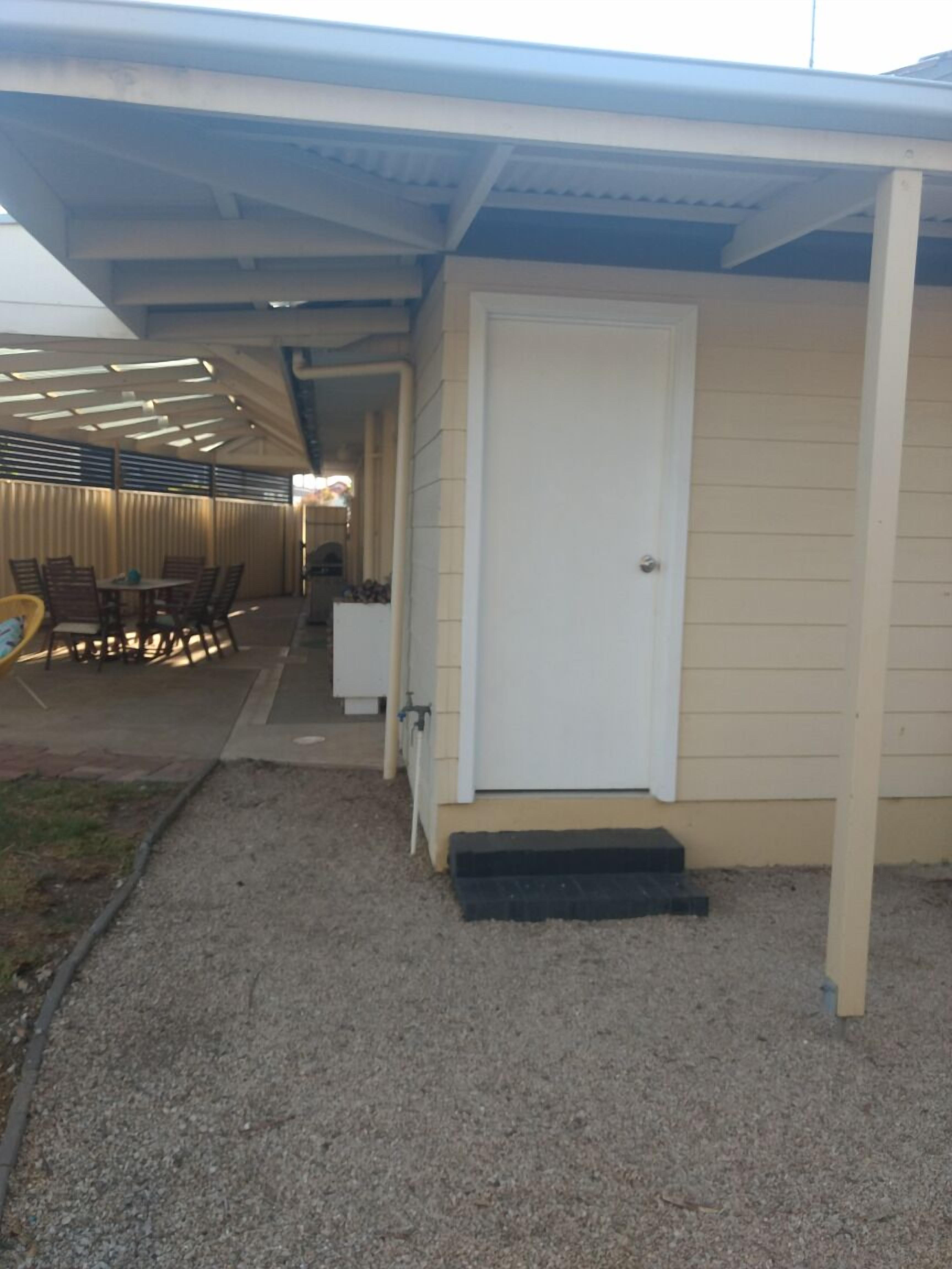 Witton Bluff Cottage — image 14