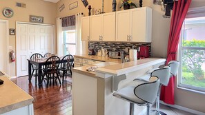 House, 4 Bedrooms | In-room dining - Indian Ridge Oaks Four-bedroom (Kissimmee)