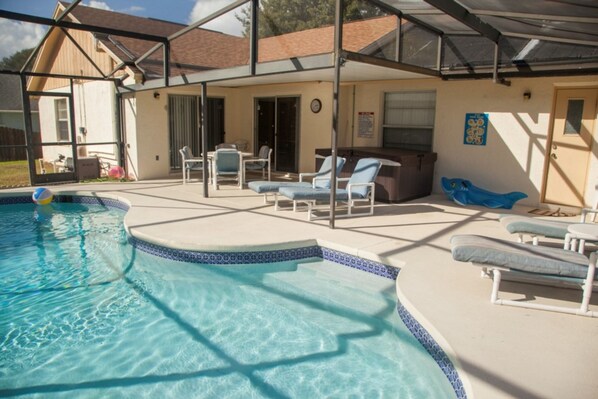 House, 4 Bedrooms | Outdoor pool