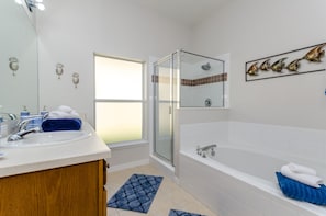 Villa, 5 Bedrooms | Bathroom