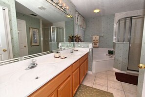 Villa, 5 soverom | Bad
