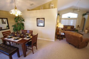 独立别墅, 4 间卧室 | 起居区