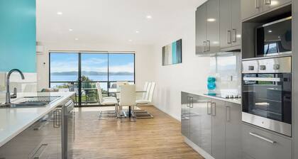 Beach View Apartment