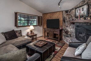Casa, 3 quartos | Área de estar