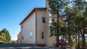 Front of property - Ruidoso Three-bedroom (Ruidoso)