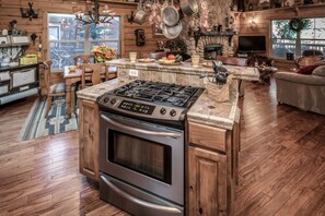 Casa, 4 camere da letto | Cucina privata