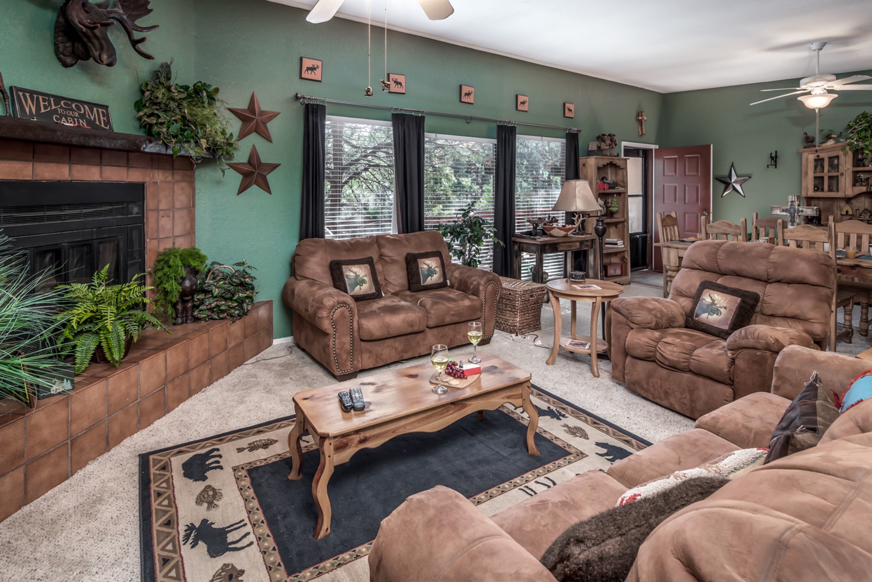 Townhome, 3 Bedrooms | Living area