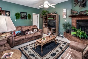 Townhome, 3 Bedrooms | Living area - Ruidoso Three-bedroom (Alto)