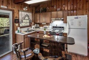 منزل - غرفتا نوم | مطبخ خاص