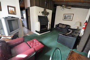 Cabin, 5 Bedrooms | Living area - Ruidoso Five-bedroom (Ruidoso)