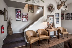 House, 4 Bedrooms | Interior