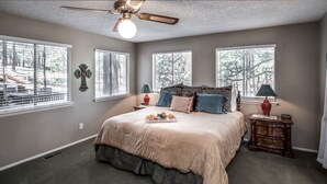 House, 3 Bedrooms - Ruidoso Three-bedroom (Ruidoso)