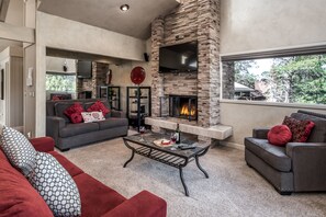 House, 4 Bedrooms | Living area - Ruidoso Four-bedroom (Ruidoso)