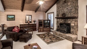 Townhome, 2 Bedrooms | Living area - Ruidoso Two-bedroom (Ruidoso)