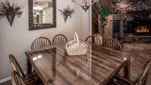 House, 3 Bedrooms | In-room dining - Ruidoso Three-bedroom (Ruidoso)