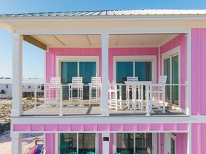 Terrace/patio - Gulf-Front Paradise 5BR/5BA All Ensuite Sleeps 14 Private Pool Quiet Area 2 Dens (Gulf Shores)