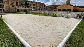 Condo, 2 Bedrooms | Sports court