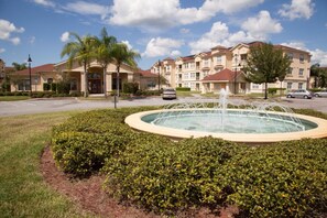 Condo, 2 Bedrooms | Fountain