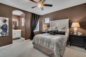 House, Multiple Beds | 7 bedrooms