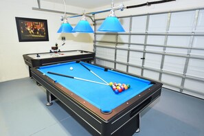 House, 4 Bedrooms | Billiards