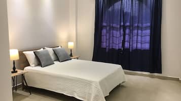 6 bedrooms, in-room safe, iron/ironing board