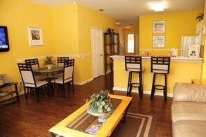 Maison en rangée, 3 chambres | Aire de séjour