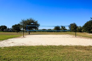 House, 3 Bedrooms | Sports court - Weston Hills Three-bedroom (Clermont)