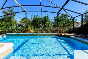 House, 3 Bedrooms | Indoor pool | Outdoor pool - Weston Hills Three-bedroom (Clermont)