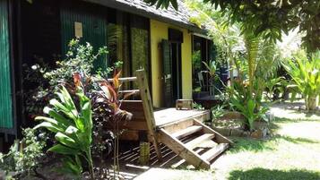 Family Room, Garden View (Duplex 1) | Terrace/patio