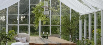 Chalet romantique avec serre près d'Isaberg!