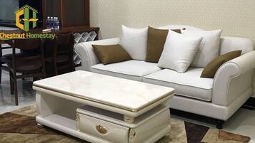 23-inch flat-screen TV with cable channels, TV