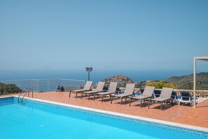 Piscina all'aperto