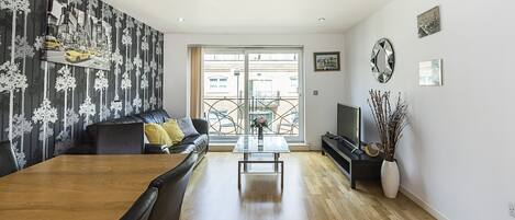 2 habitaciones y caja de seguridad en la habitación