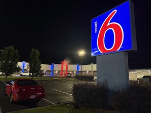 Front of property - Motel 6 Moultrie, GA (Moultrie)
