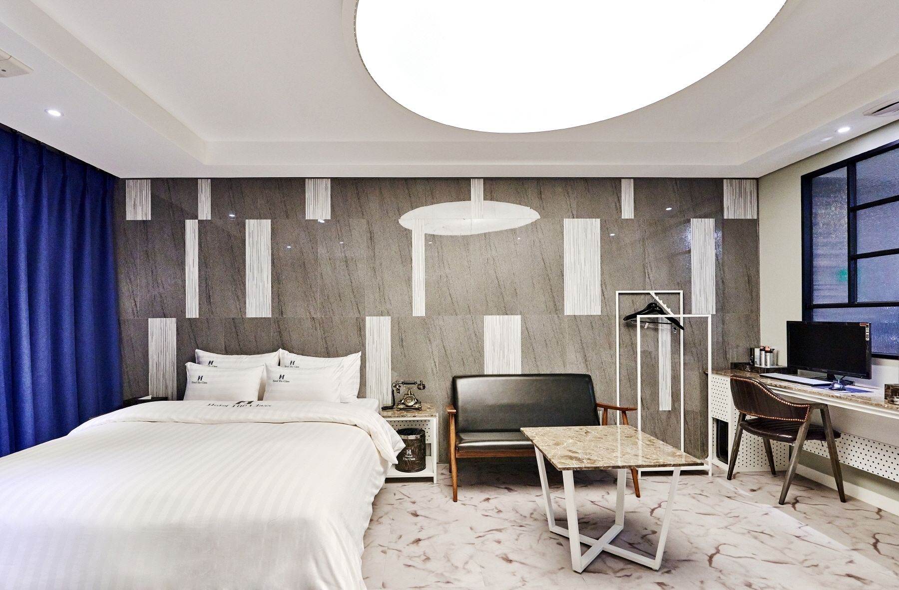 deluxe double room | individually decorated, individually furnished, soundproofing, free wifi