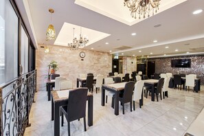 Restaurant - Hotel The Class (Icheon)