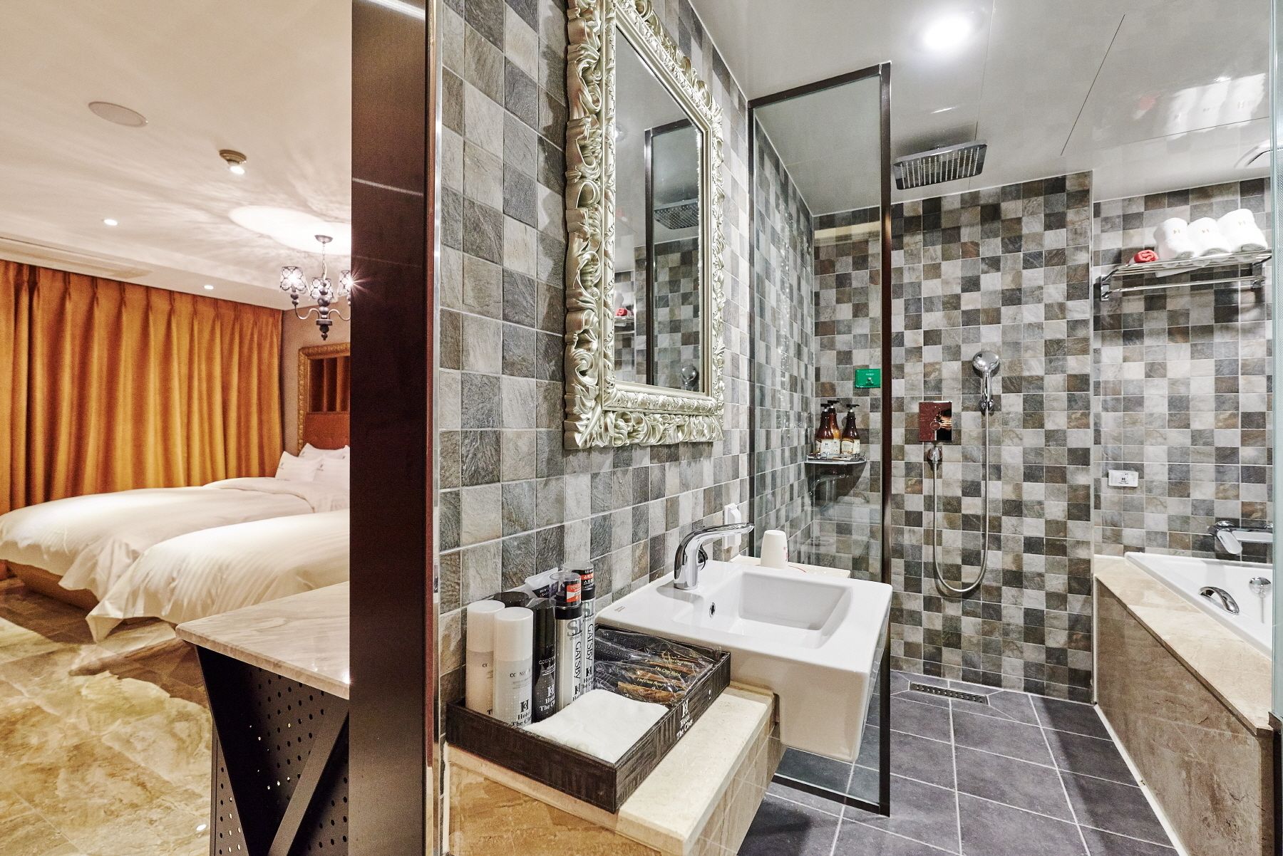 individually decorated, individually furnished, soundproofing, free wifi