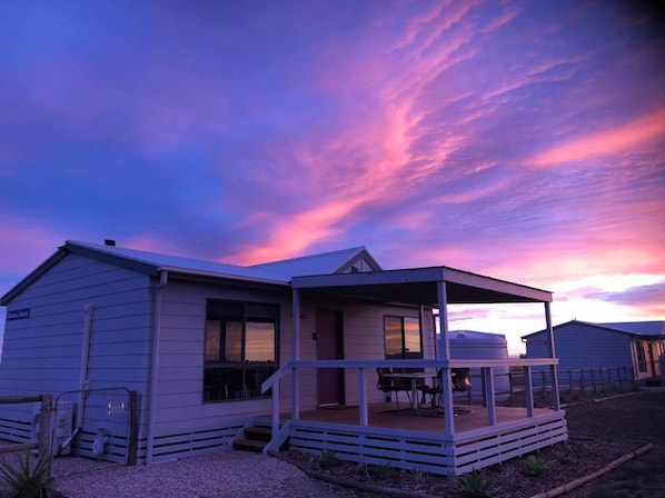 Front of property – evening/night - Tarnasey Farm (Wallaroo)