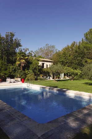 Udendørs pool