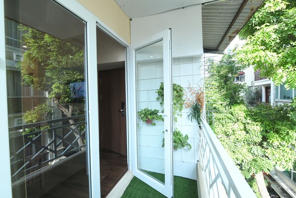 Premium Triple Room | View from room - Mr Sun Hotel - Travel (Hanoi)