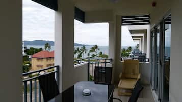 Beach/ocean view