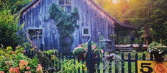 Rustic Charm close to Portland