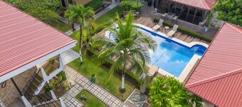 Luxury villa 7 bedrooms. 12 beds private compound with pool